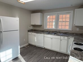 1019 Ray Rd SE in Roanoke, VA - Building Photo - Building Photo