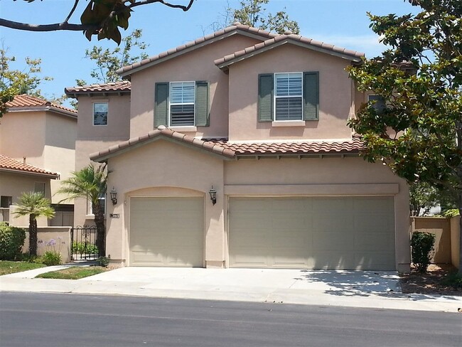 property at 3751 Torrey Vw Ct