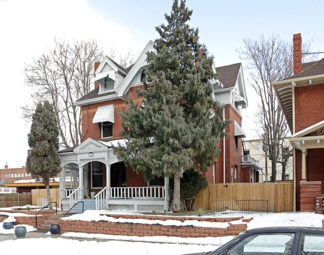 1458 N Gaylord St in Denver, CO - Foto de edificio - Building Photo