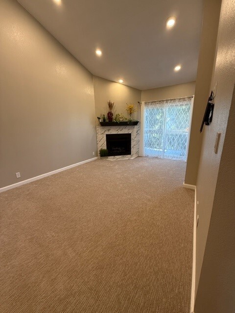 2249 Sun Glory Ln, Unit B in San Jose, CA - Building Photo