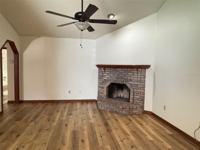 435 Blue Bird St in Apopka, FL - Building Photo - Building Photo
