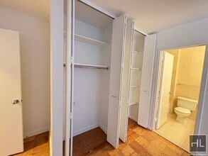 West 87th Street, Unit 4K in New York, NY - Foto de edificio - Building Photo