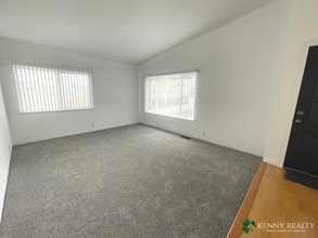 210 Monterey Rd in Pacifica, CA - Building Photo - Building Photo