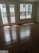 5158 Ridgeview Retreat Dr in Chantilly, VA - Building Photo - Building Photo