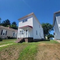 419 Sheridan St in Zanesville, OH - Building Photo
