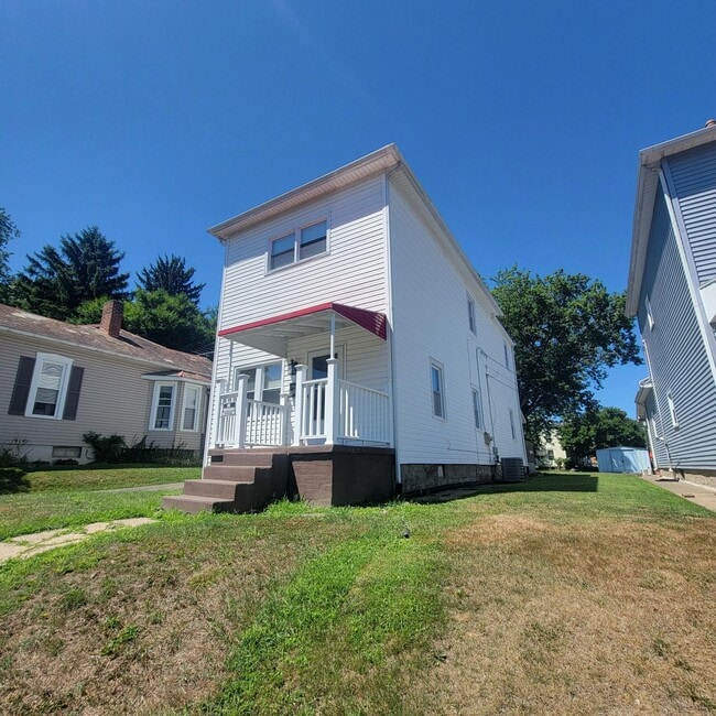 property at 419 Sheridan St