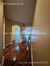 885 Sugarbush Trail in Lexington, KY - Building Photo - Building Photo