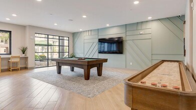 14041 Hyatt Rd, Unit 1308 in Jacksonville, FL - Building Photo - Building Photo