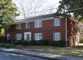 Cambridge Square in College Park, GA - Building Photo