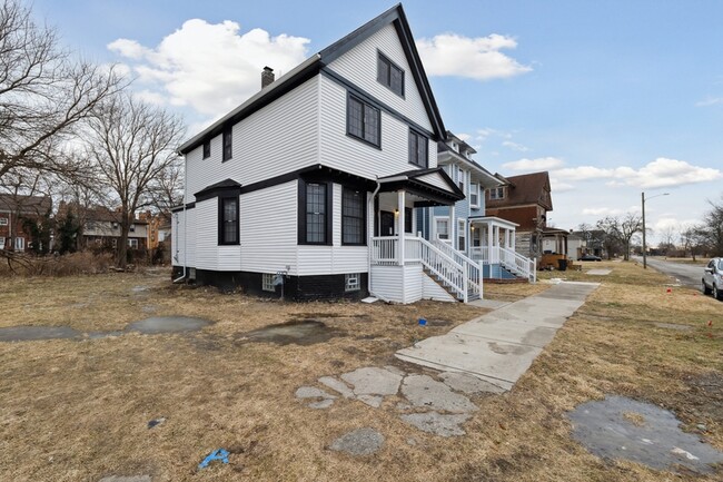 1478 Helen St in Detroit, MI - Building Photo - Building Photo