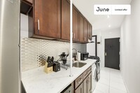 225 W 109th St in New York, NY - Building Photo - Building Photo