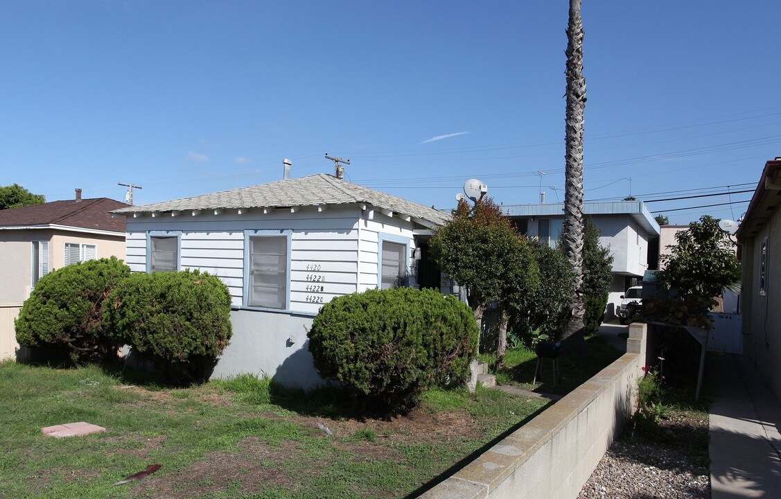 4420-4422 Montalvo St in San Diego, CA - Building Photo