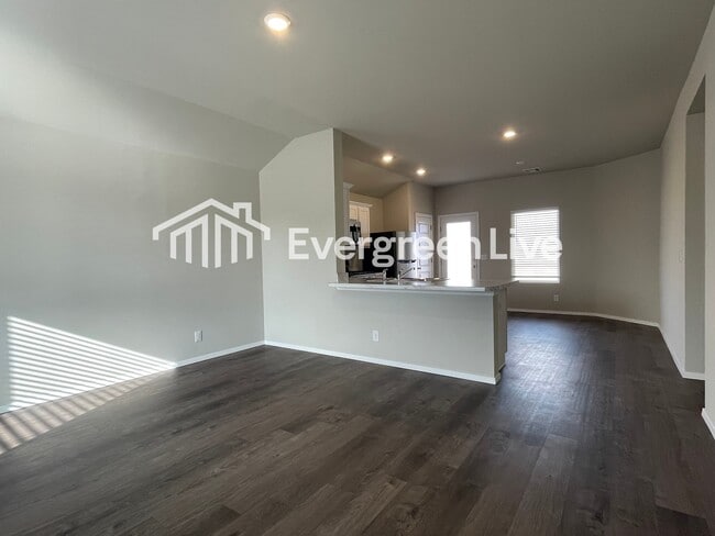 1010 W Lawton Rd in Claremore, OK - Building Photo - Building Photo