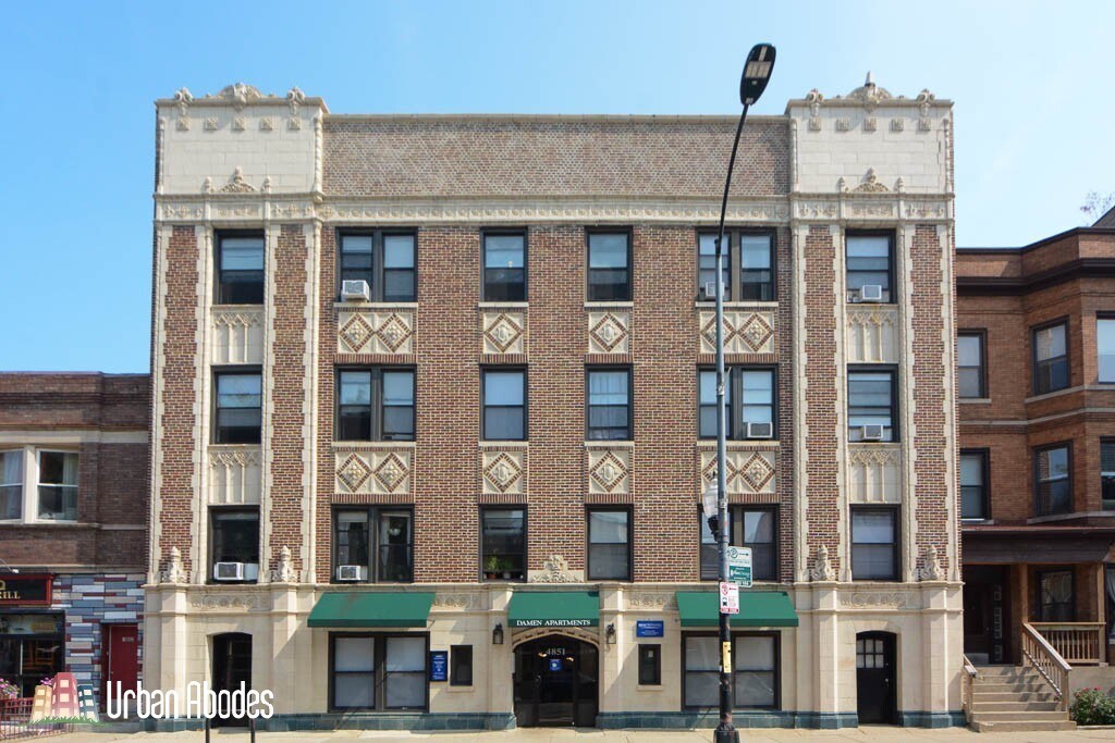 4852 N Damen Ave, Unit M00B in Chicago, IL - Building Photo