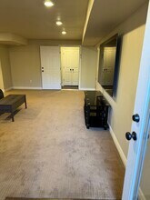 1213 E St Josephs St in Layton, UT - Foto de edificio - Building Photo