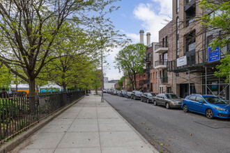 The Commodore in Brooklyn, NY - Building Photo - Building Photo