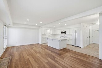 14 Orange Blossom Way in Watsonville, CA - Building Photo - Building Photo