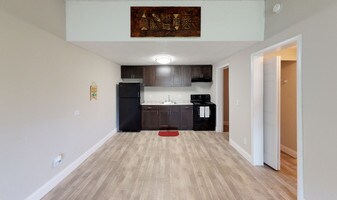Kensington Cottages Apartments