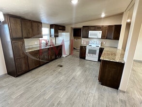 5361 Jemez Way in Las Cruces, NM - Building Photo - Building Photo