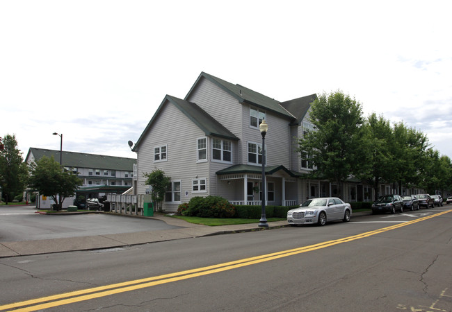 Gresham Central in Gresham, OR - Building Photo - Building Photo