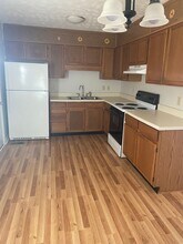 54 Rolling Springs Dr in Spring Lake, NC - Building Photo - Building Photo