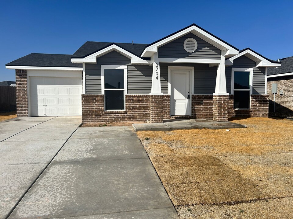 3704 Venita Ave in Lubbock, TX - Building Photo