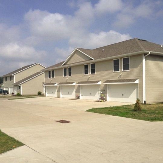 Townhomes on Blackhawk Landing in Rock Island, IL - Building Photo