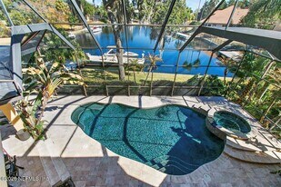 1321 Windsor Harbor Dr in Jacksonville, FL - Building Photo