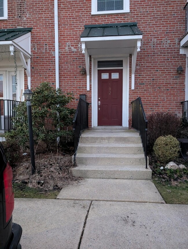 502 Keystone Aly in West Chester, PA - Building Photo - Building Photo
