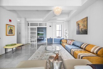 1166 Washington St in Boston, MA - Building Photo - Building Photo
