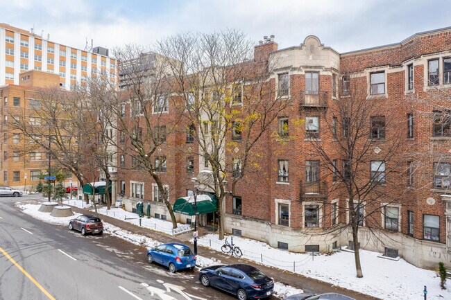 NOUVEAU SOMERSET in Montréal, QC - Building Photo - Building Photo