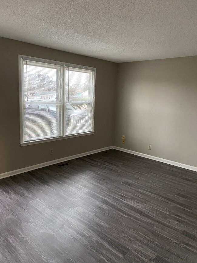 276 Northwood Terrace in Clarksville, TN - Building Photo - Building Photo