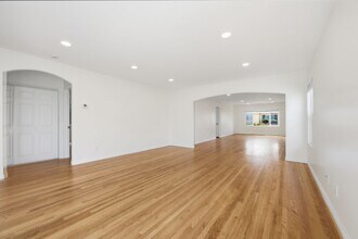 6320 Rose St in San Diego, CA - Building Photo - Building Photo