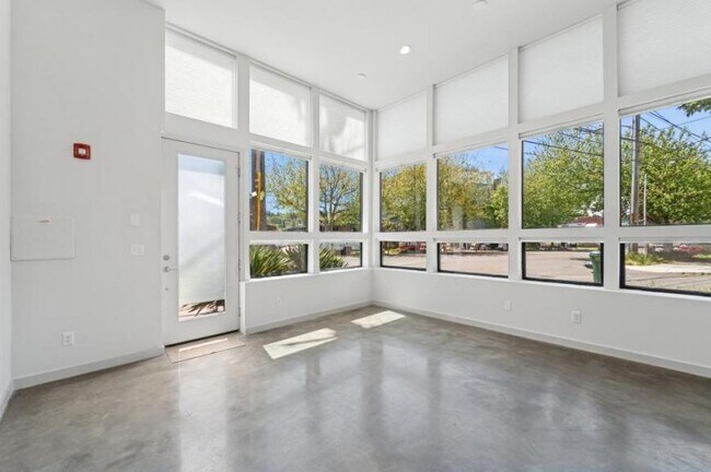200 N 36th St in Seattle, WA - Building Photo - Building Photo