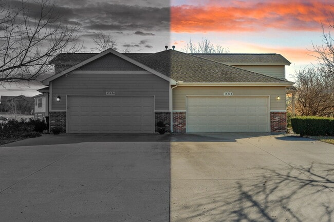 1522 Legend Trail Dr in Lawrence, KS - Building Photo - Building Photo