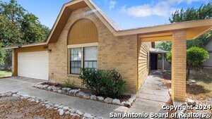 9731 Fortune Ridge Dr in Converse, TX - Building Photo - Building Photo