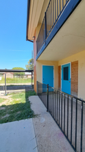 3718 Pleasanton Rd in San Antonio, TX - Building Photo - Building Photo