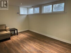 448 Osiris Dr in Richmond Hill, ON - Building Photo - Building Photo