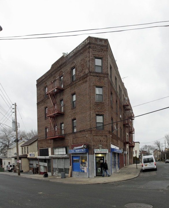 Sydney Arms in Mount Vernon, NY - Building Photo