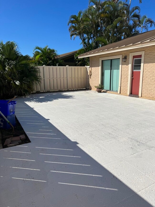 5775 Golden Eagle Cir in Palm Beach Gardens, FL - Building Photo - Building Photo