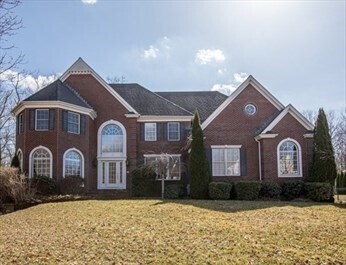 12 Ronald C Meyer Dr in North Attleboro, MA - Building Photo