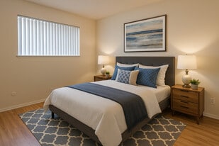 Las Palmas Apartments in Fresno, CA - Building Photo