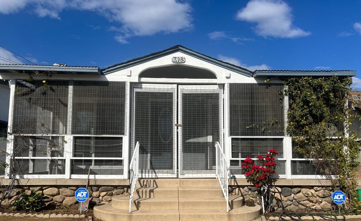 4423 Camero Ave in Los Angeles, CA - Building Photo