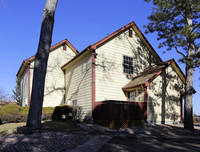 Cricket Townhomes in Aurora, CO - Building Photo - Building Photo