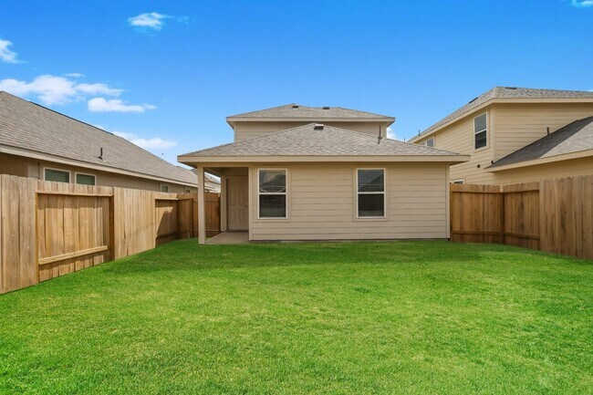 4002 Silver Ranch Rd in Houston, TX - Building Photo - Building Photo