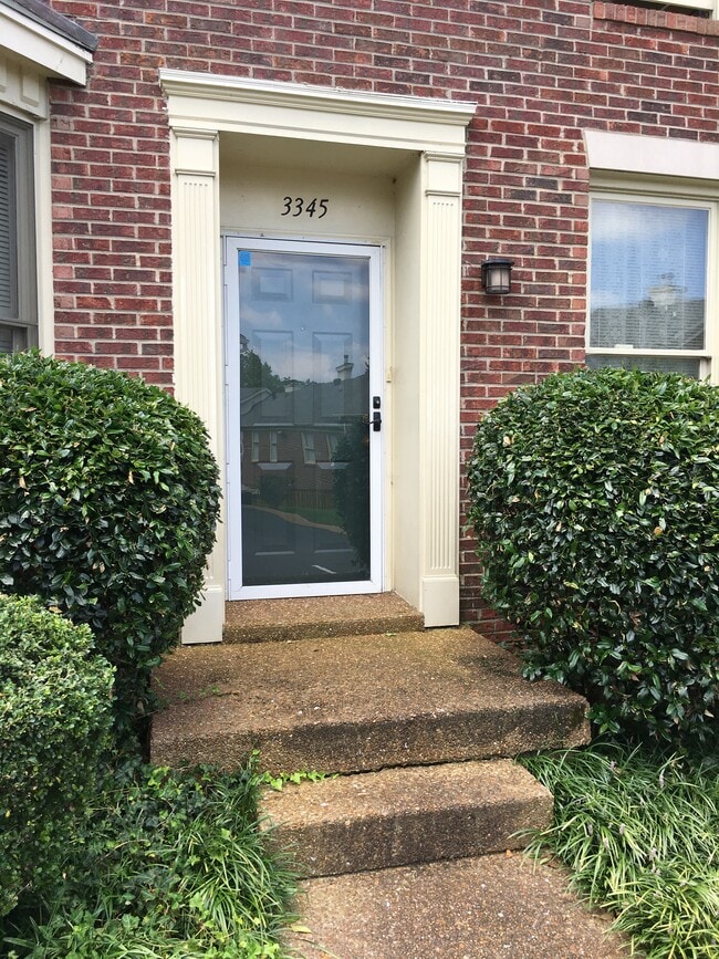 3345 Golf Club Ln in Nashville, TN - Building Photo - Building Photo