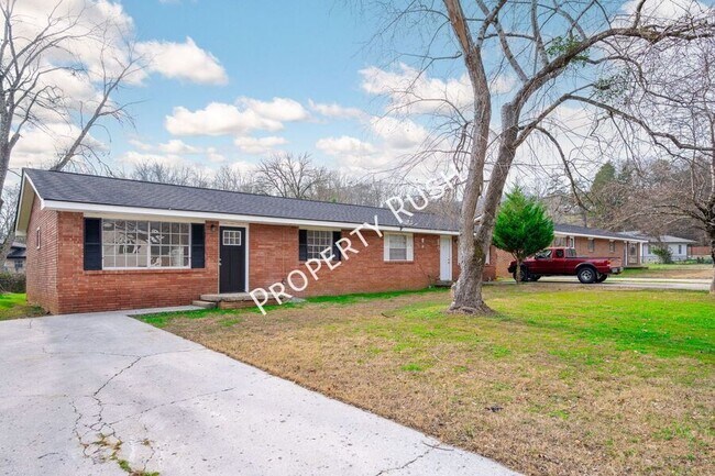 3336 Gundy Dr in Chattanooga, TN - Building Photo - Building Photo