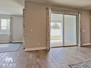 11306 Emerald Shore Dr in Riverview, FL - Building Photo - Building Photo