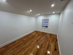 222-19 141st Ave-Unit -B in Queens, NY - Building Photo - Building Photo