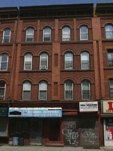 221 Ralph Ave in Brooklyn, NY - Building Photo